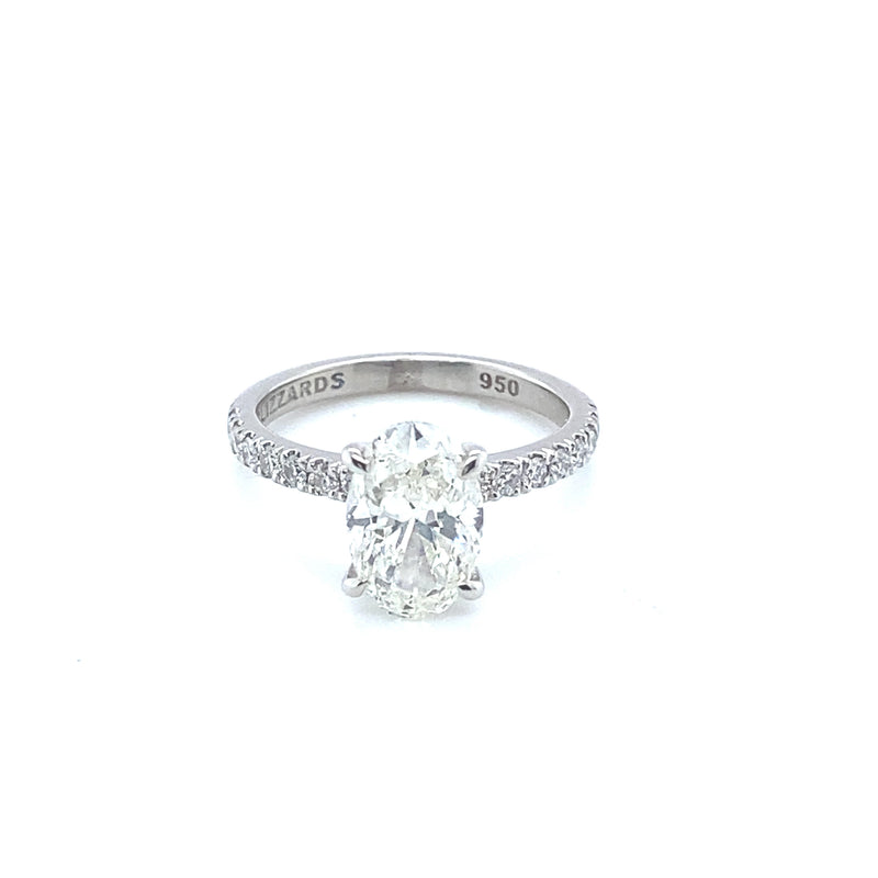 Stunning 2.5ct Oval Solitaire
