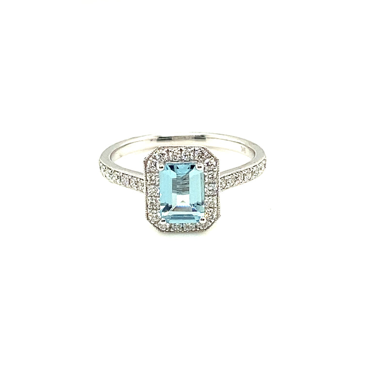 9ct White Gold Emerald Cut Aqua Ring